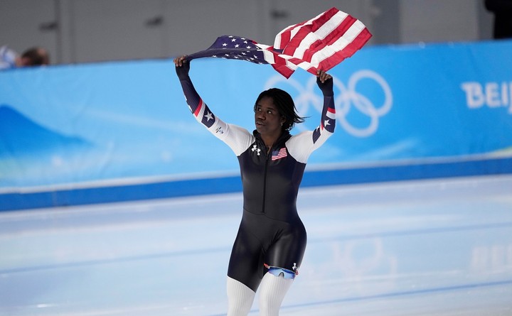 Len pred šiestimi rokmi sa naučila korčuľovať, v Pekingu získala zlato